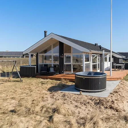 Ulf - 100m From The Sea By Interhome Feriehus